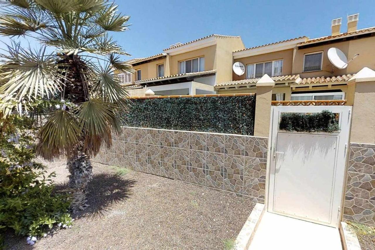 Anju Villas Villa At 100 Meters Far Of The Beach Corralejo Exterior foto